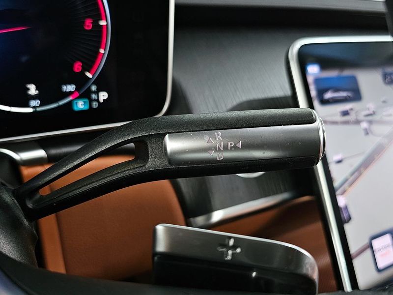 2022 Mercedes-Benz S-Class S350 d photo 9