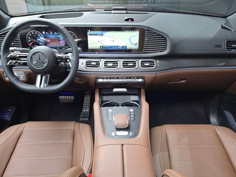2026 Mercedes-Benz S-Class GLS450d 4MATIC photo 7