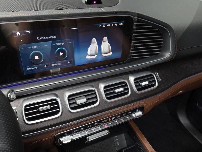 2026 Mercedes-Benz S-Class GLS450d 4MATIC photo 14