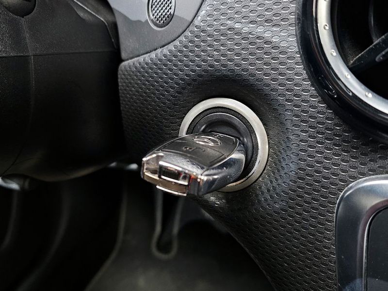 2014 Mercedes-Benz A-Class A200 CDI photo 19