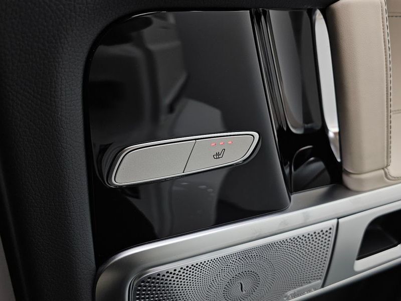 2026 Mercedes-Benz CLA G450d photo 27