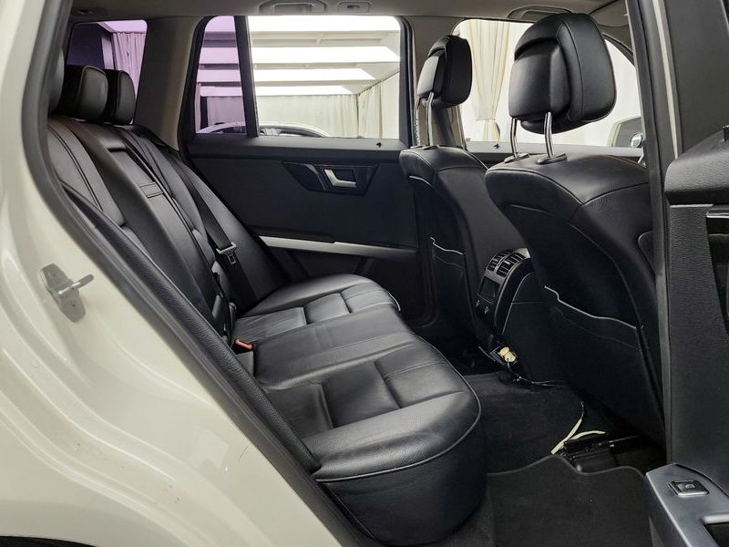 2012 Mercedes-Benz GLK-Class GLK220 CDI BlueEFFICIENCY photo 12
