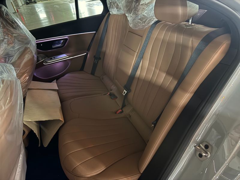 2026 Mercedes-Benz E-Class E300 4MATIC AMG Line photo 12