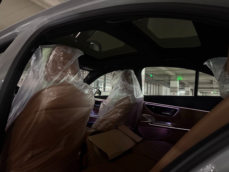 2026 Mercedes-Benz E-Class E300 4MATIC AMG Line photo 13