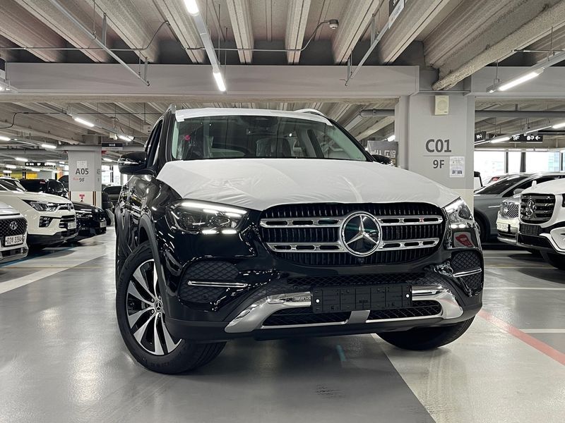 2026 Mercedes-Benz E-Class GLE350 4MATIC photo 1