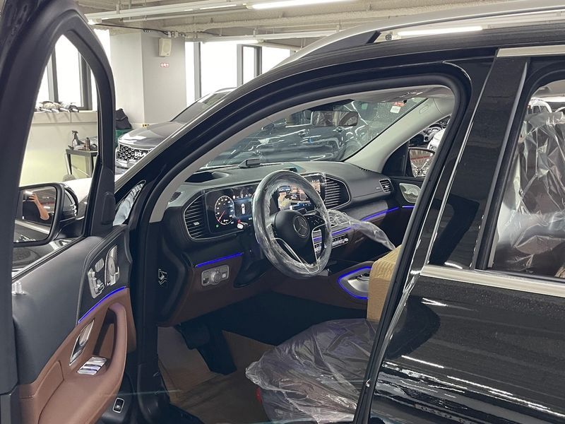 2026 Mercedes-Benz E-Class GLE350 4MATIC photo 9