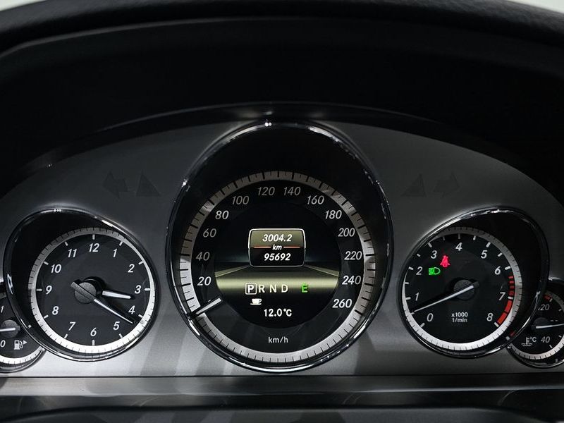 2013 Mercedes-Benz E-Class E350 Coupe photo 8