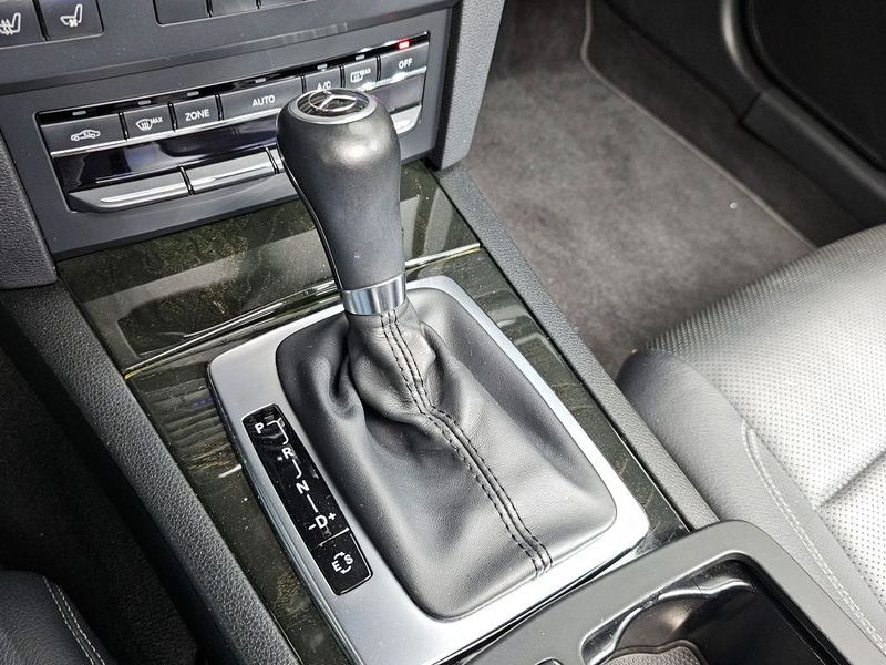2013 Mercedes-Benz E-Class E350 Coupe photo 9