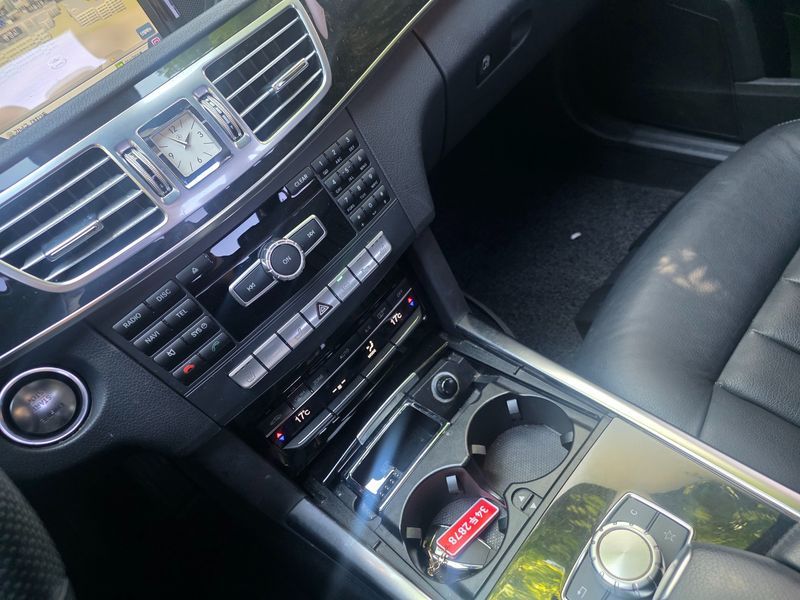 2014 Mercedes-Benz E-Class E220 CDI Avantgarde photo 14