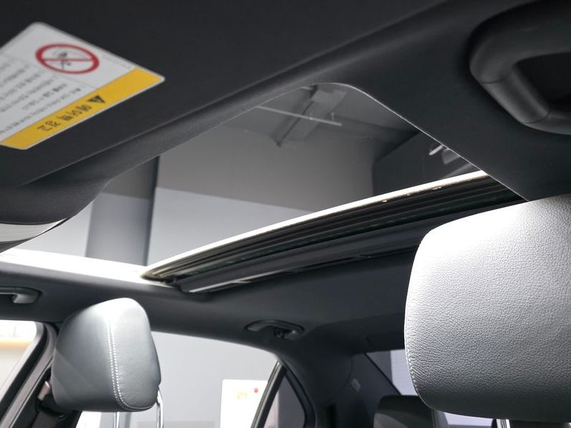 2014 Mercedes-Benz E-Class E220 CDI Avantgarde photo 17