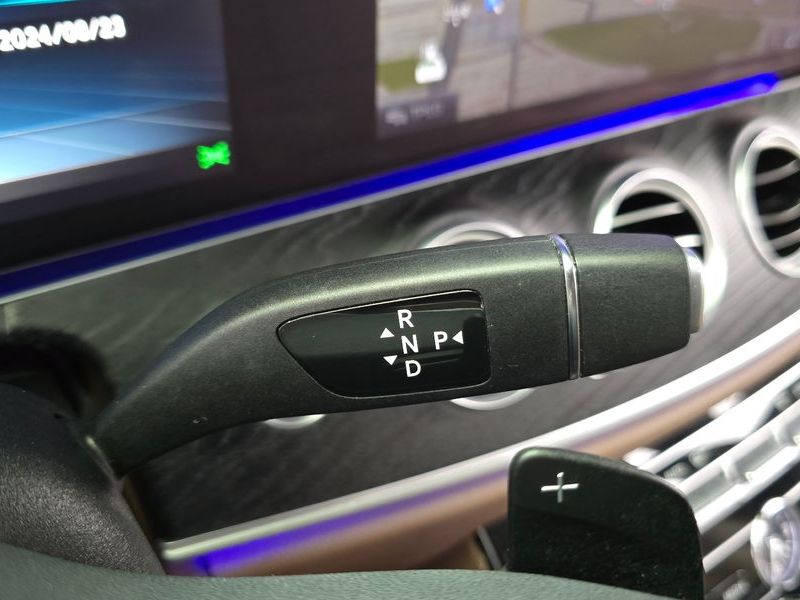 2019 Mercedes-Benz E-Class E300 4MATIC Avnatgarde photo 9
