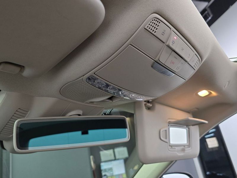 2019 Mercedes-Benz E-Class E300 4MATIC Avnatgarde photo 17