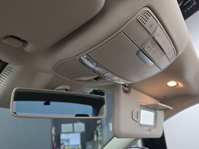 2018 Mercedes-Benz E-Class E200 Avantgarde photo 18