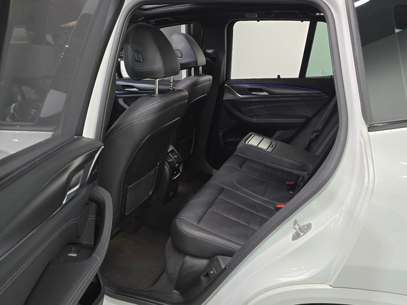 2022 BMW X3 xDrive 20i M Sport photo 11