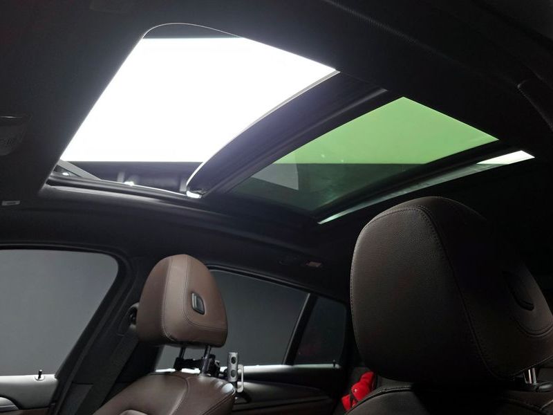2020 BMW X4 xDrive20d M Sport photo 17