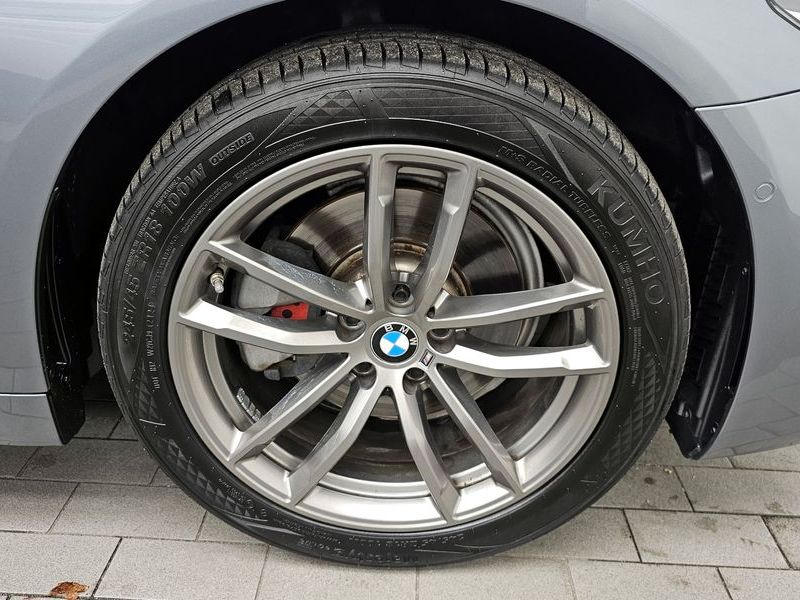 2018 BMW 5 Series 520d xDrive M Sport Package Plus photo 21