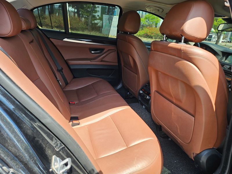 2014 BMW 5 Series 528i xDrive photo 15