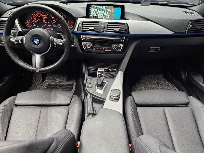 2017 BMW 3 Series 320i M Sport photo 7