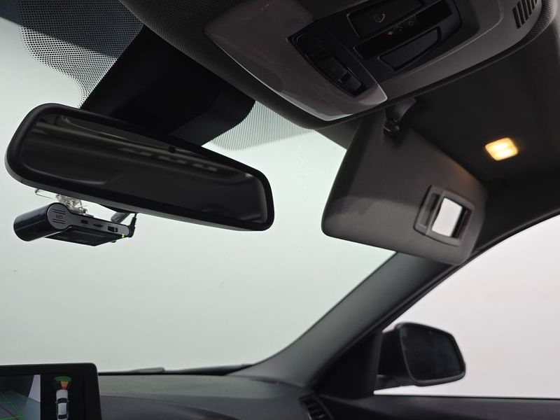 2014 BMW 3 Series 320d photo 19