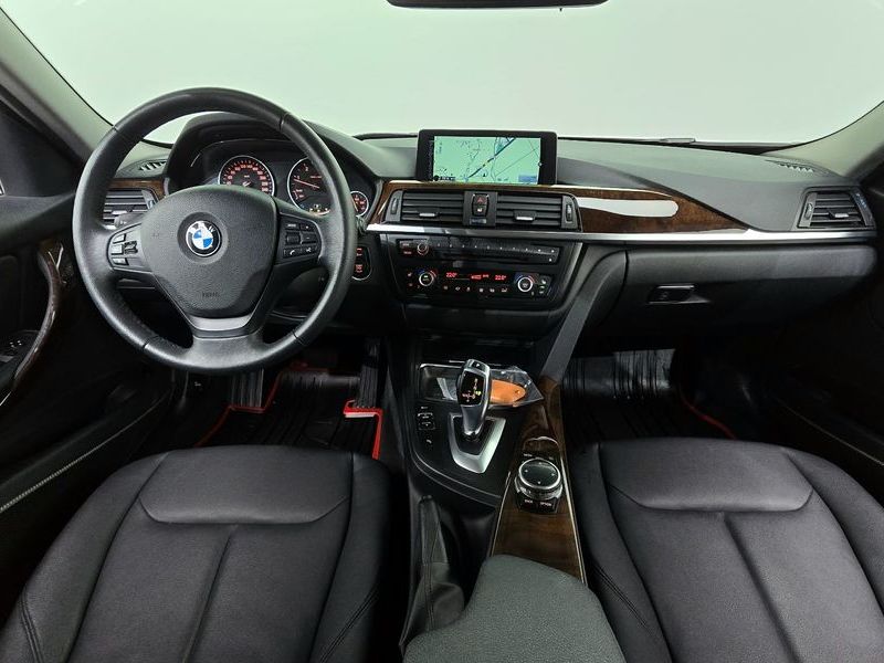 2014 BMW 3 Series 320d photo 7