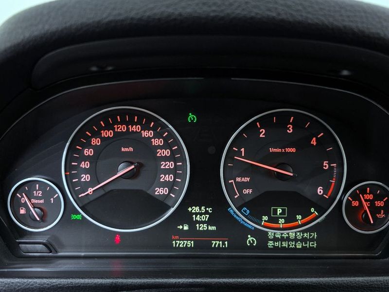 2014 BMW 3 Series 320d photo 8