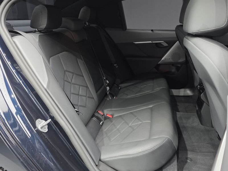 2025 BMW 5 Series 530e M Sport photo 12