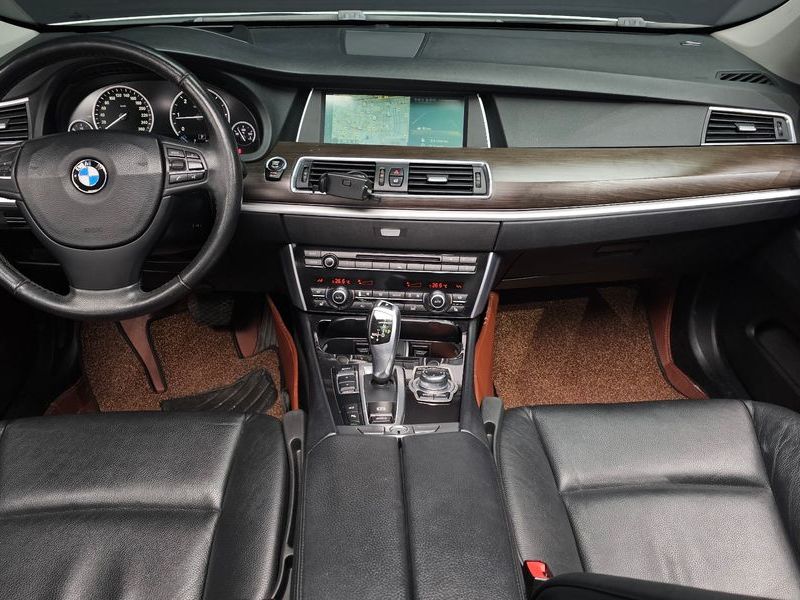 2013 BMW 5 Series GT ED Edition photo 7