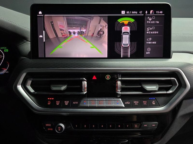 2023 BMW X4 xDrive20i M Sports Pro photo 16