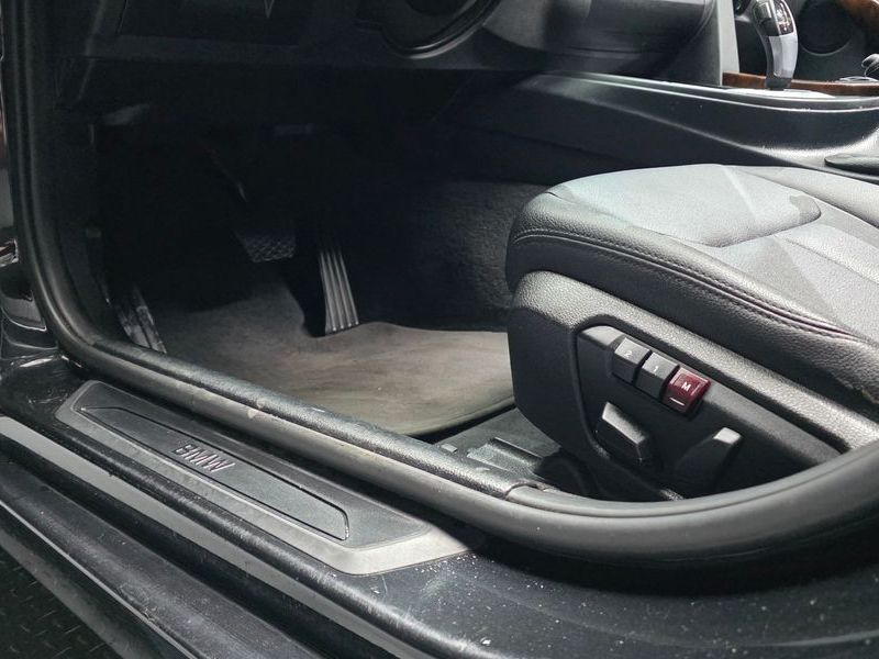 2014 BMW 3 Series 320d photo 14