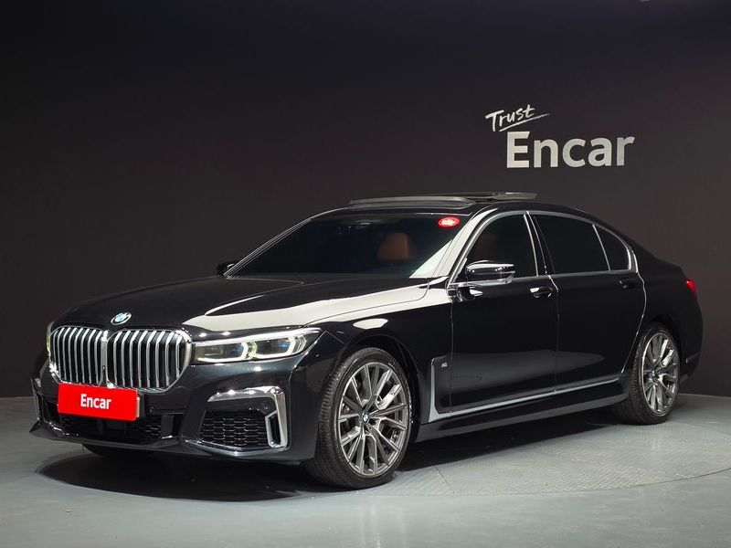 2021 BMW 7 Series 740Li xDrive M Sport Package photo 1