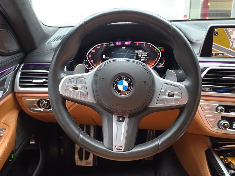 2021 BMW 7 Series 740Li xDrive M Sport Package photo 13