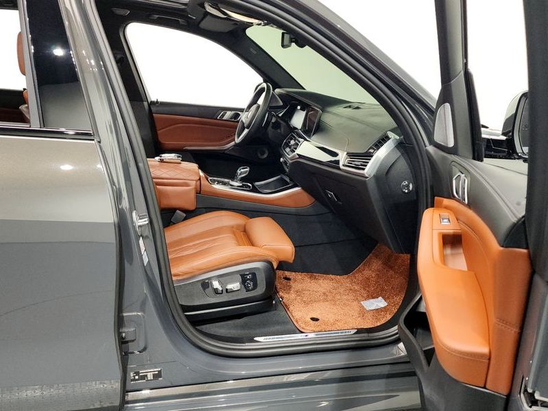2023 BMW X5 xDrive 40d M Sport Online Exclusive Editon photo 11