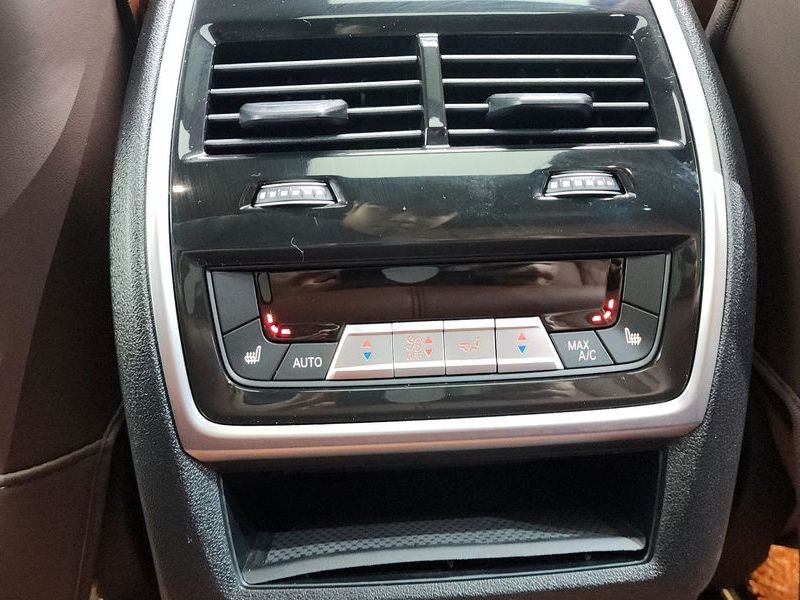 2023 BMW X5 xDrive 40d M Sport Online Exclusive Editon photo 19