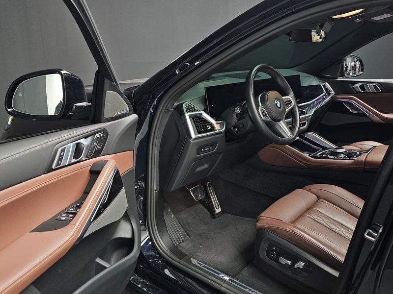 2025 BMW X6 xDrive40i M Sport photo 11