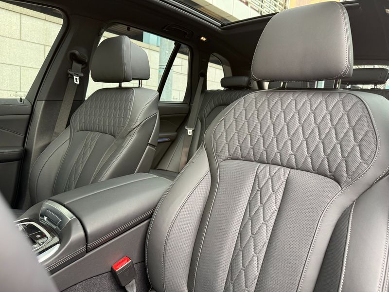 2026 BMW X5 xDrive 30d M Sport photo 14