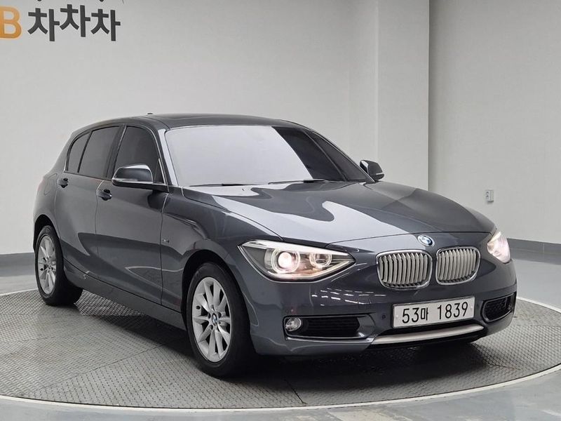 2014 BMW 1 Series 118d Urban Pack1 5Dr photo 1
