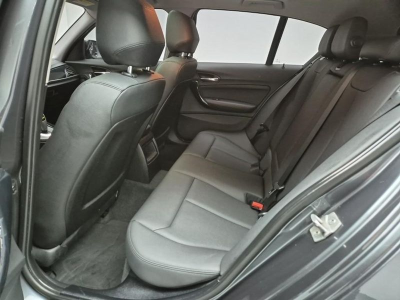 2014 BMW 1 Series 118d Urban Pack1 5Dr photo 11