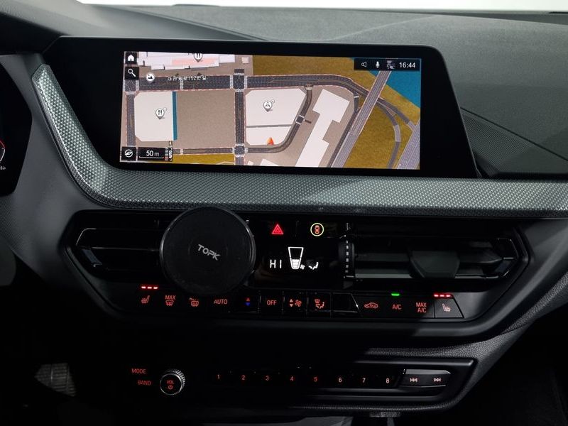 2021 BMW 1 Series 120i Advantage photo 14