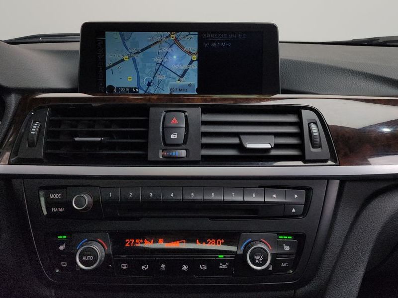 2014 BMW 3 Series 320d xDrive photo 15
