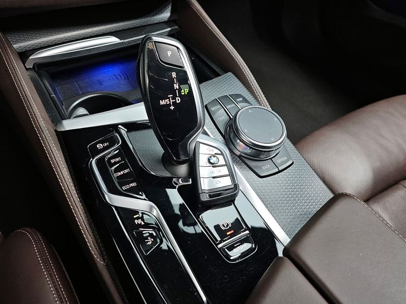 2023 BMW 6 Series 620d M Sport photo 9