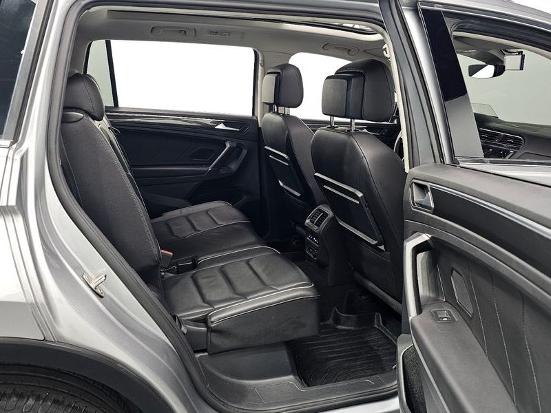 2020 Volkswagen Tiguan 2.0 TDI Prestige photo 11