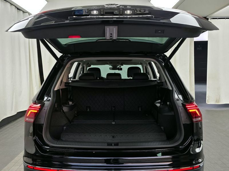 2023 Volkswagen Tiguan 2.0 TSI Prestige photo 20