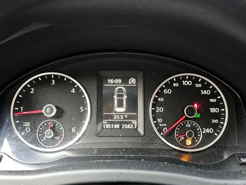 2013 Volkswagen Tiguan 2.0 TDI Comfort 5N photo 8