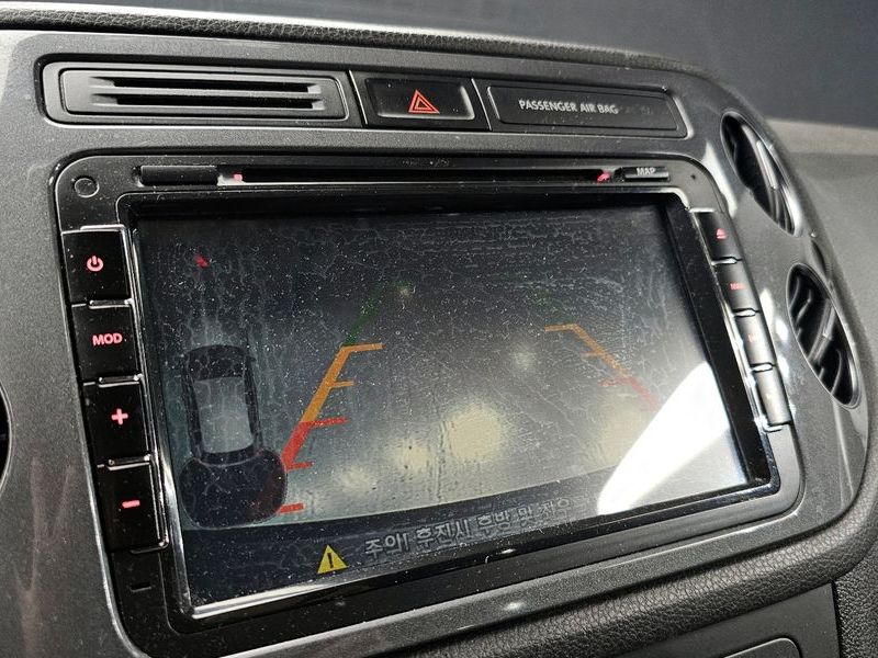 2013 Volkswagen Tiguan 2.0 TDI Comfort 5N photo 14