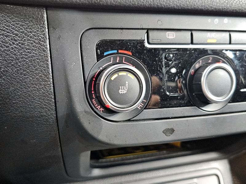 2013 Volkswagen Tiguan 2.0 TDI Comfort 5N photo 15