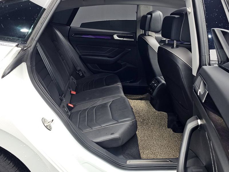 2022 Volkswagen Arteon 2.0 TDI Prestige photo 11