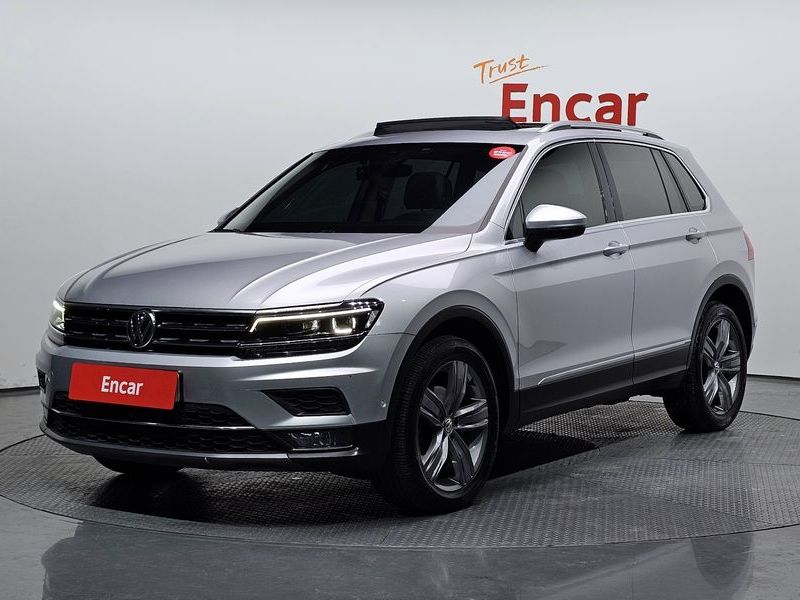 2018 Volkswagen Tiguan 2.0 TDI 4Motion Prestige photo 1