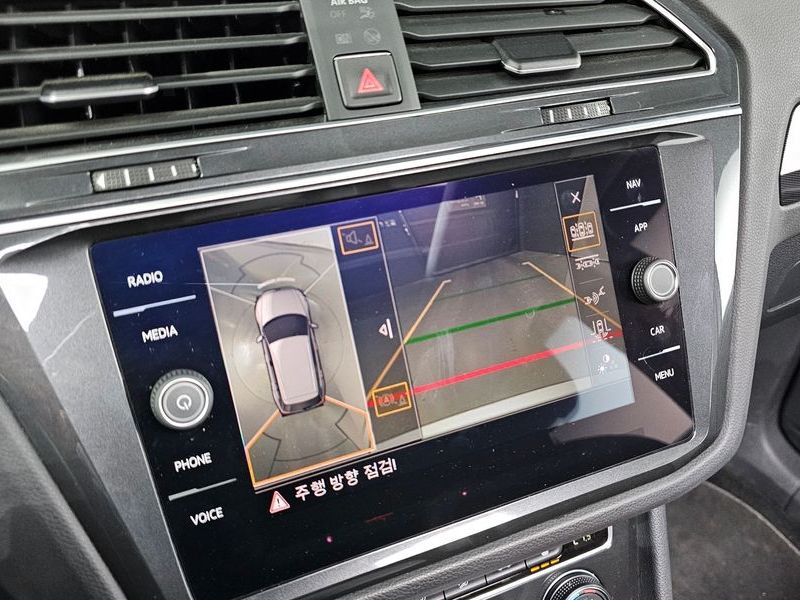 2018 Volkswagen Tiguan 2.0 TDI 4Motion Prestige photo 16