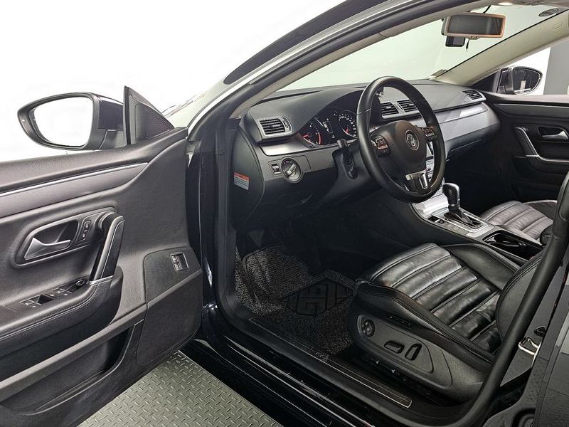 2016 Volkswagen New CC 2.0 TDI BlueMotion photo 10