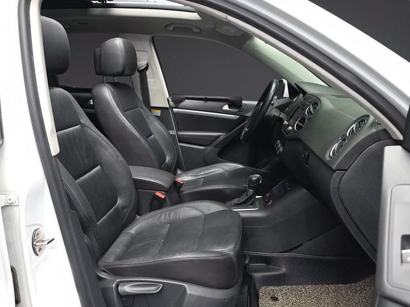 2016 Volkswagen Tiguan 2.0 TDI Premium 5N photo 11